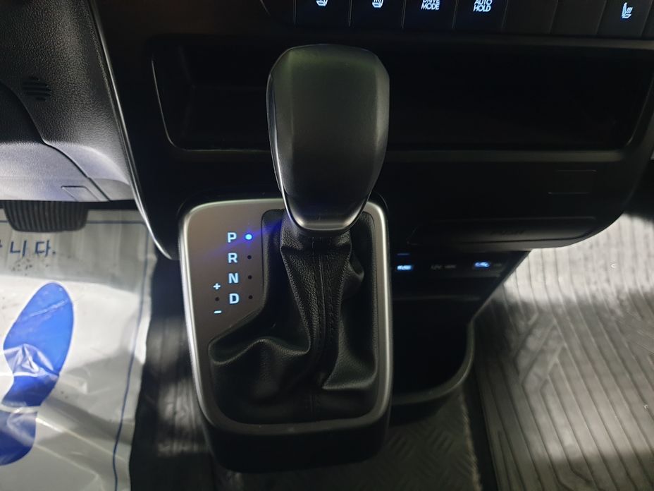 Hyundai Staria 2023
