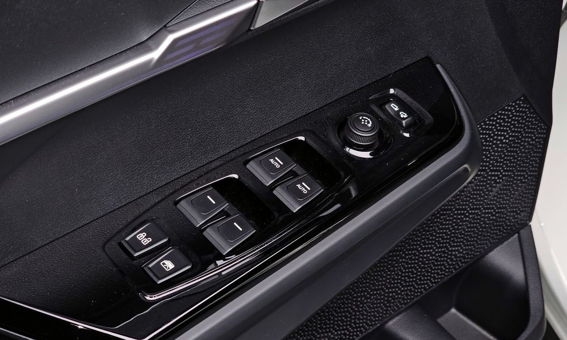 KG_Mobility_Ssangyong Torres 2025
