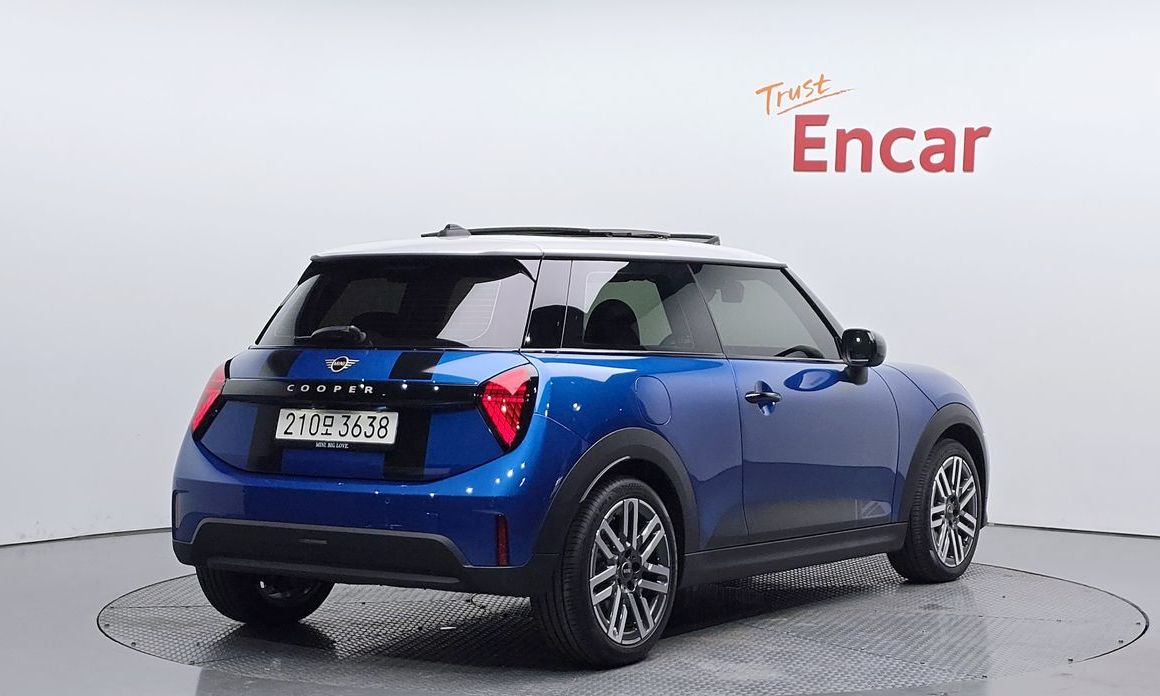 Mini Cooper 2025