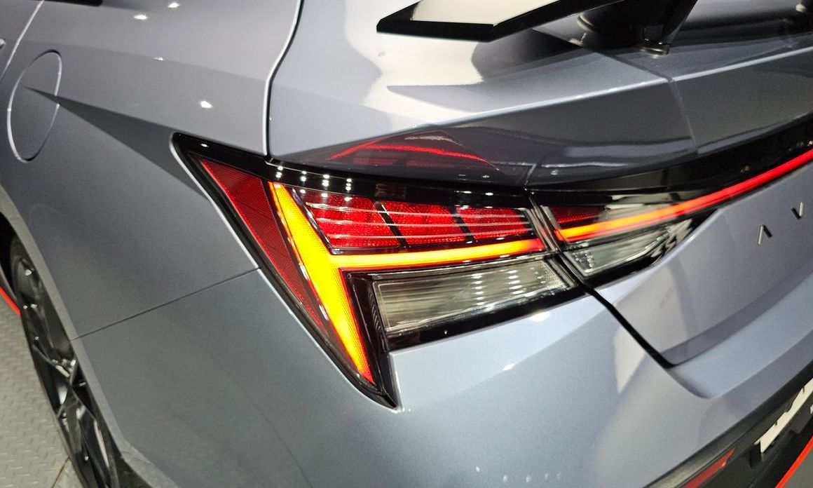 Hyundai AVANTE 2025