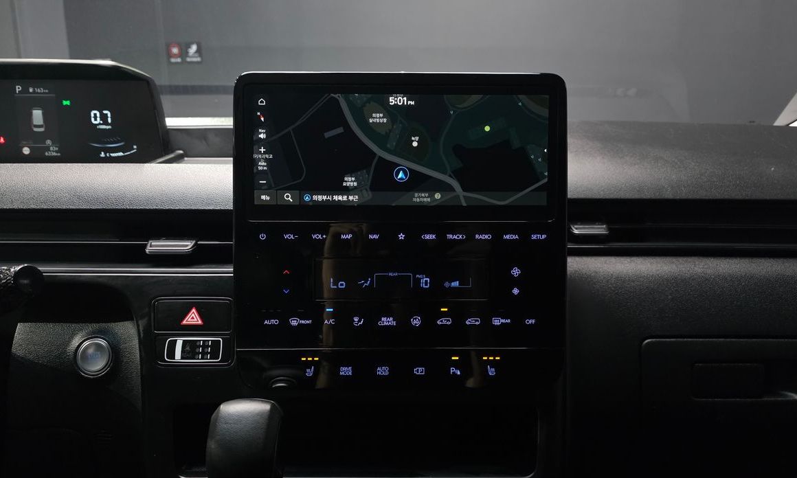 Hyundai Staria 2025