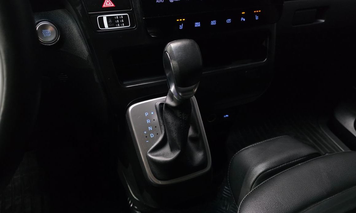 Hyundai Staria 2025