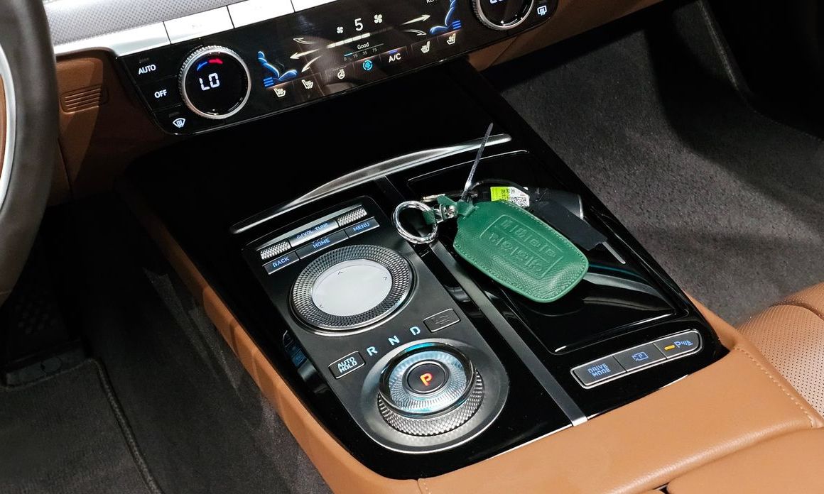 Genesis G80 2021