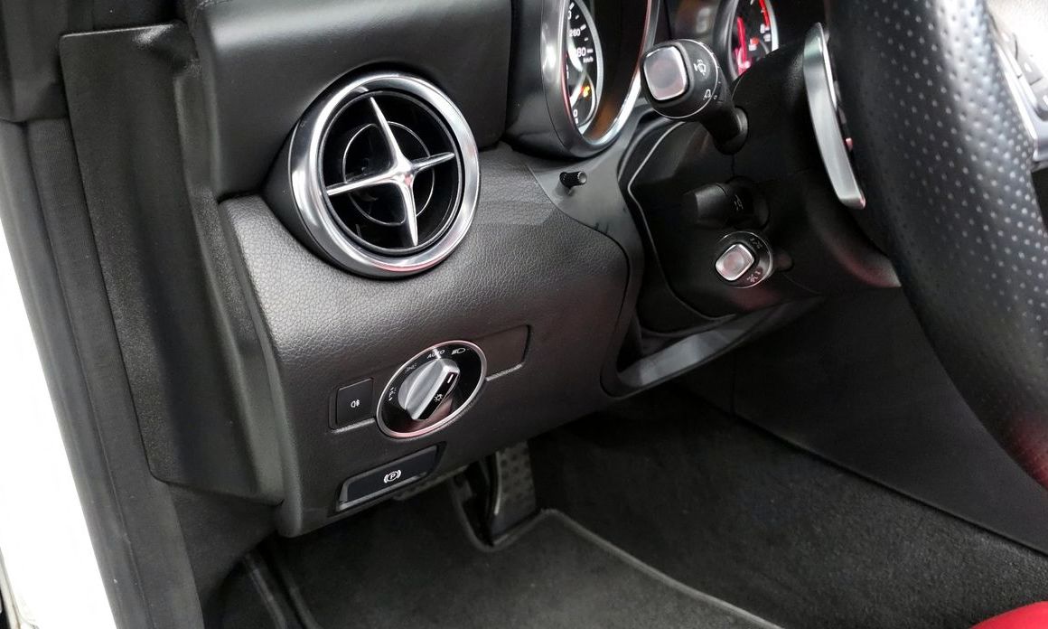 Mercedes-Benz SLC-Class 2017