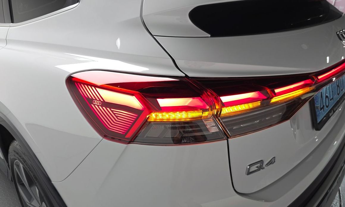 Audi Q4 e-tron 2023