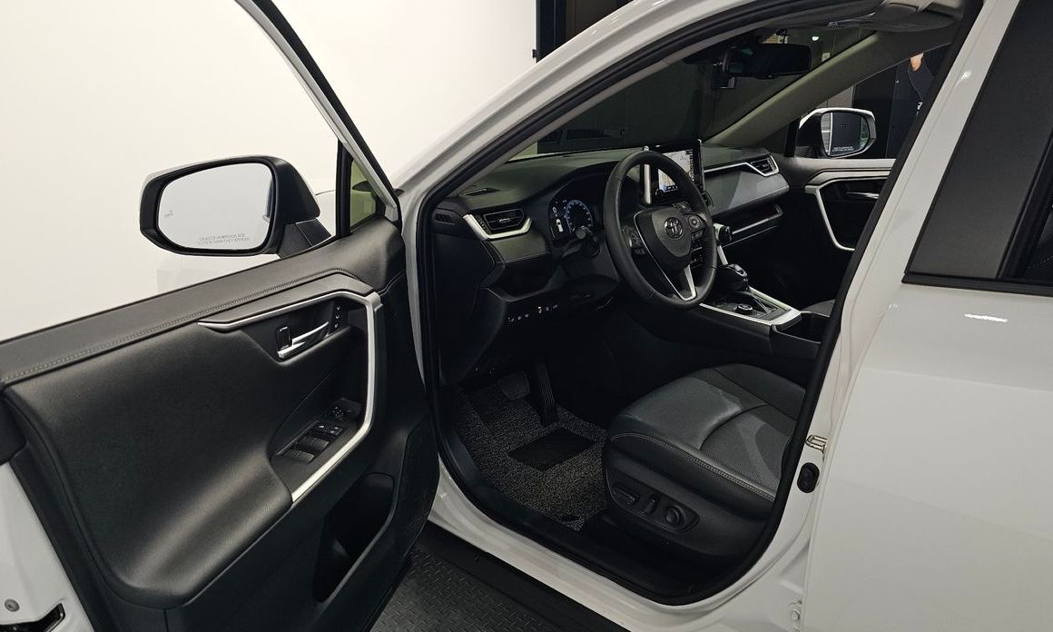 Toyota RAV4 2024