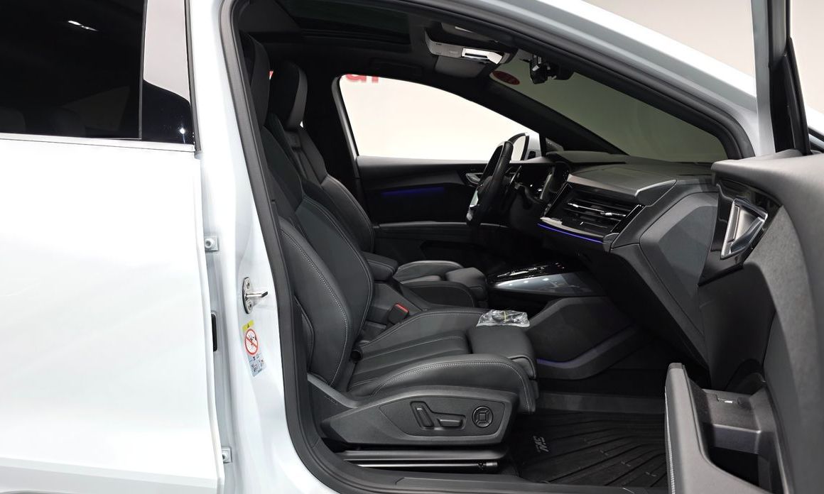 Audi Q4 e-tron 2023