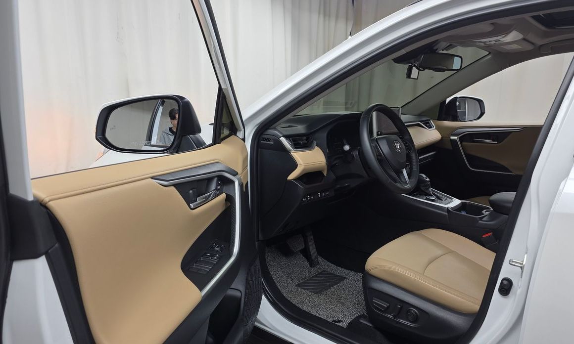 Toyota RAV4 2024