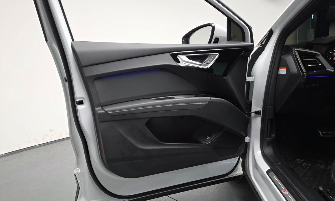 Audi Q4 e-tron 2023