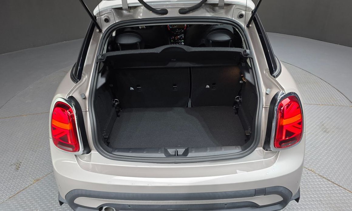 Mini Cooper 2024