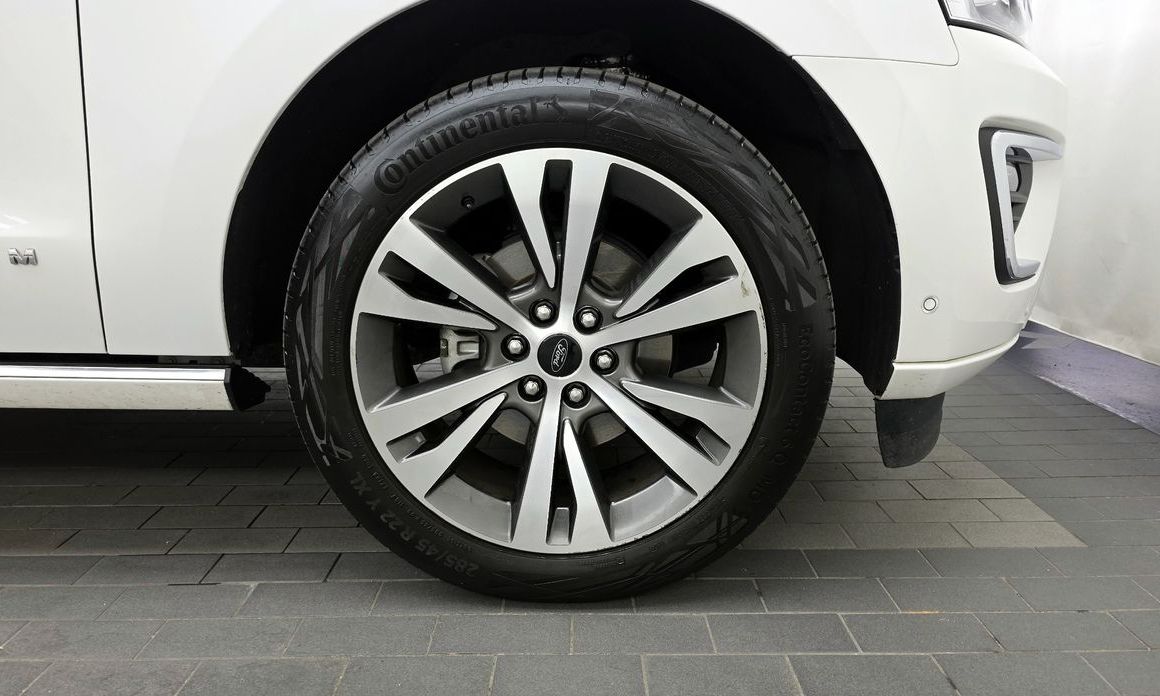 Ford Expedition 2021