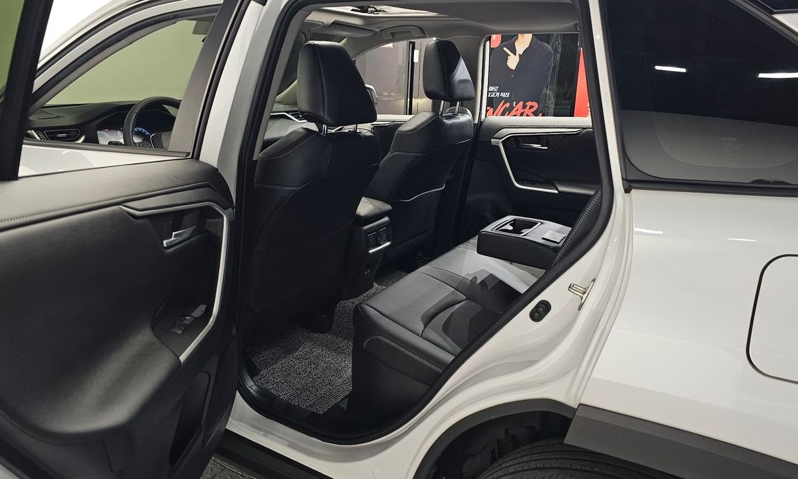 Toyota RAV4 2024