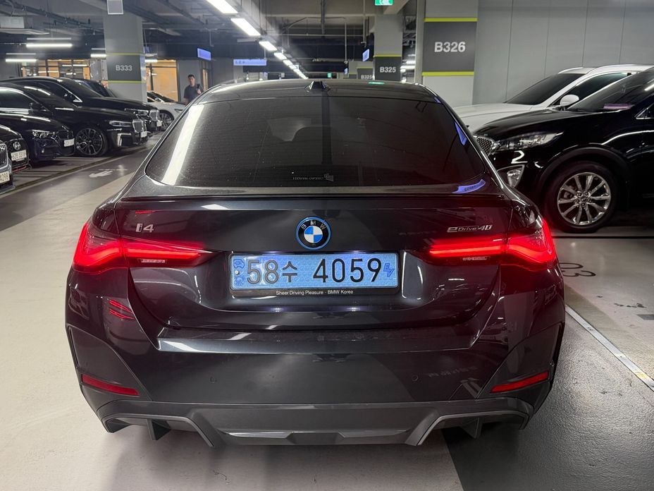 BMW i4 2024