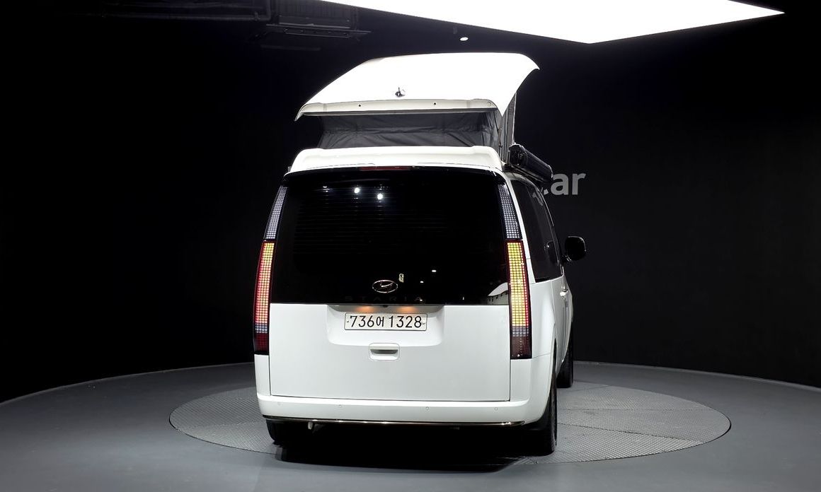 Hyundai Staria 2024