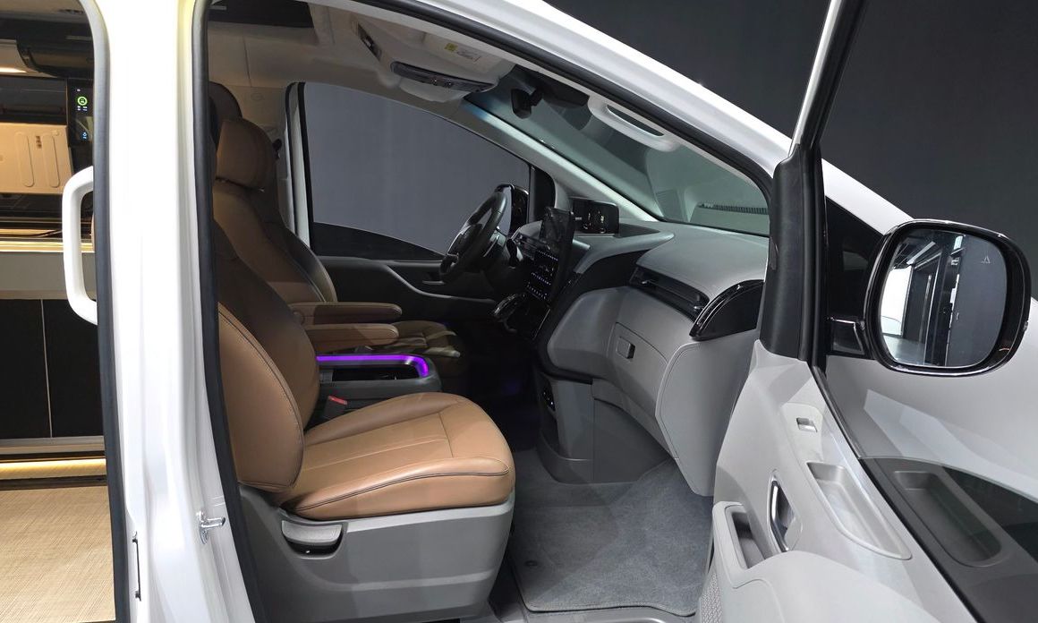 Hyundai Staria 2024