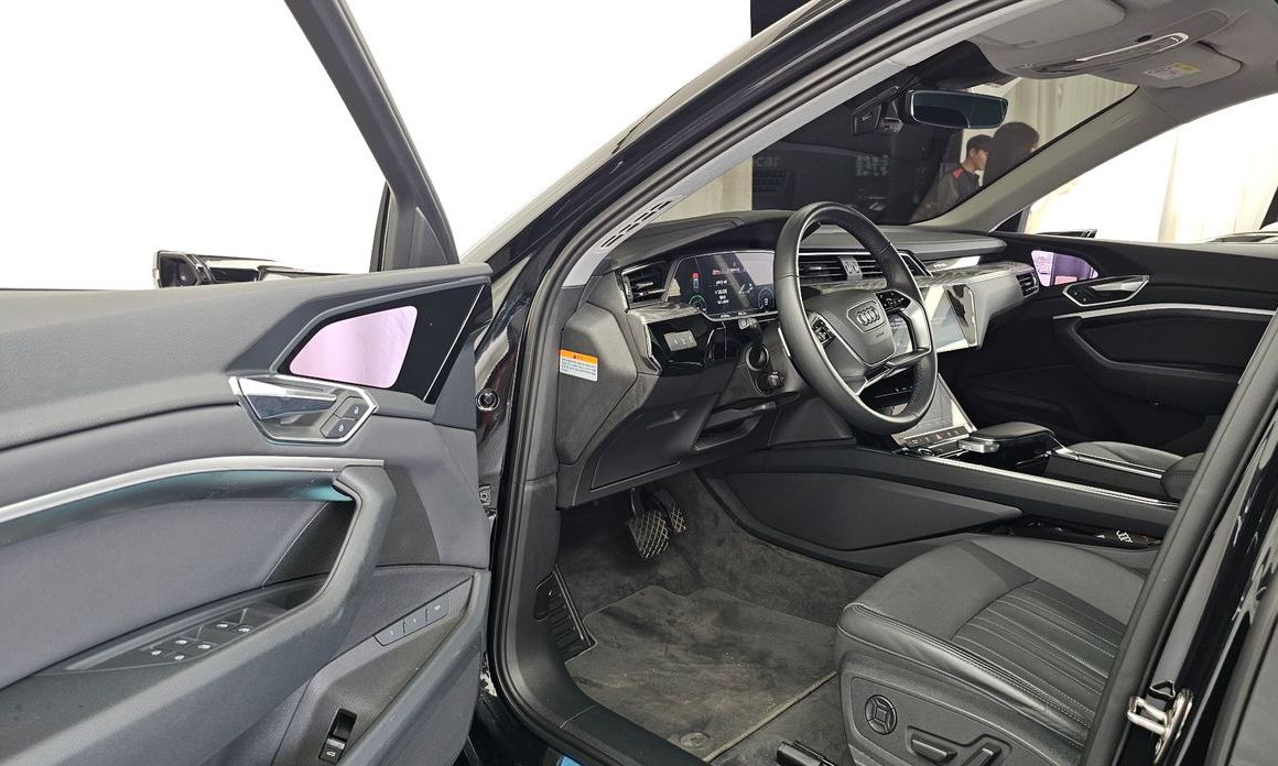 Audi e-tron 2022