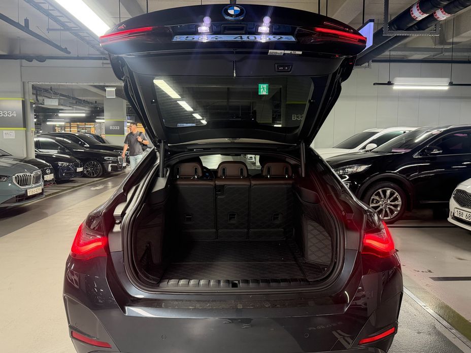 BMW i4 2024