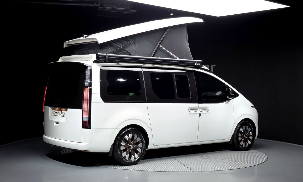 Hyundai Staria 2024