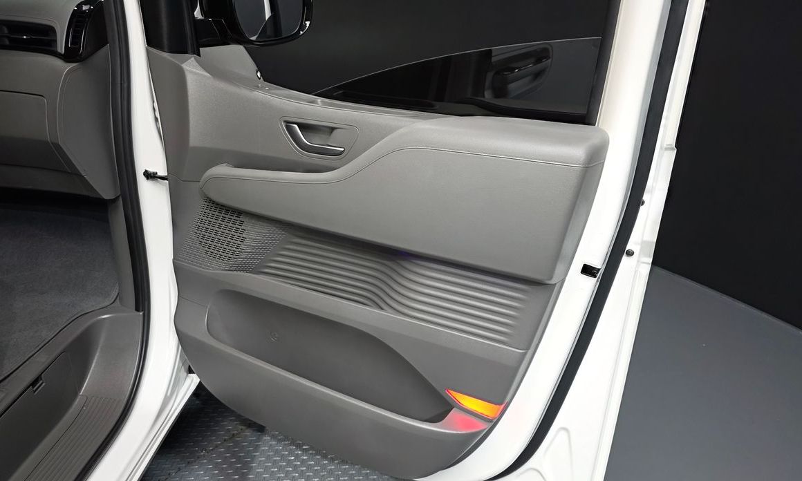 Hyundai Staria 2024