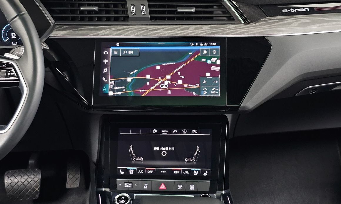 Audi e-tron 2022