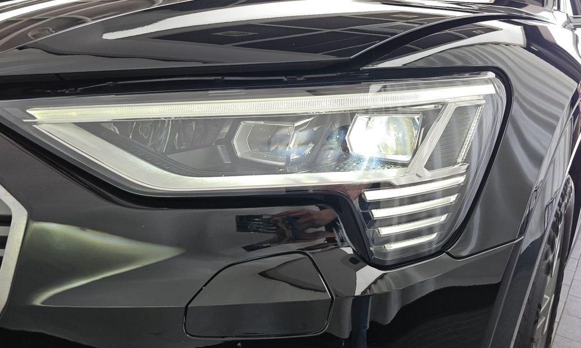 Audi e-tron 2022