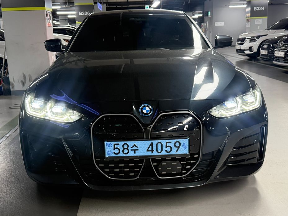 BMW i4 2024