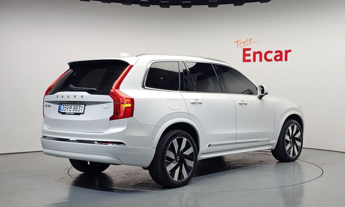 Volvo XC90 2024