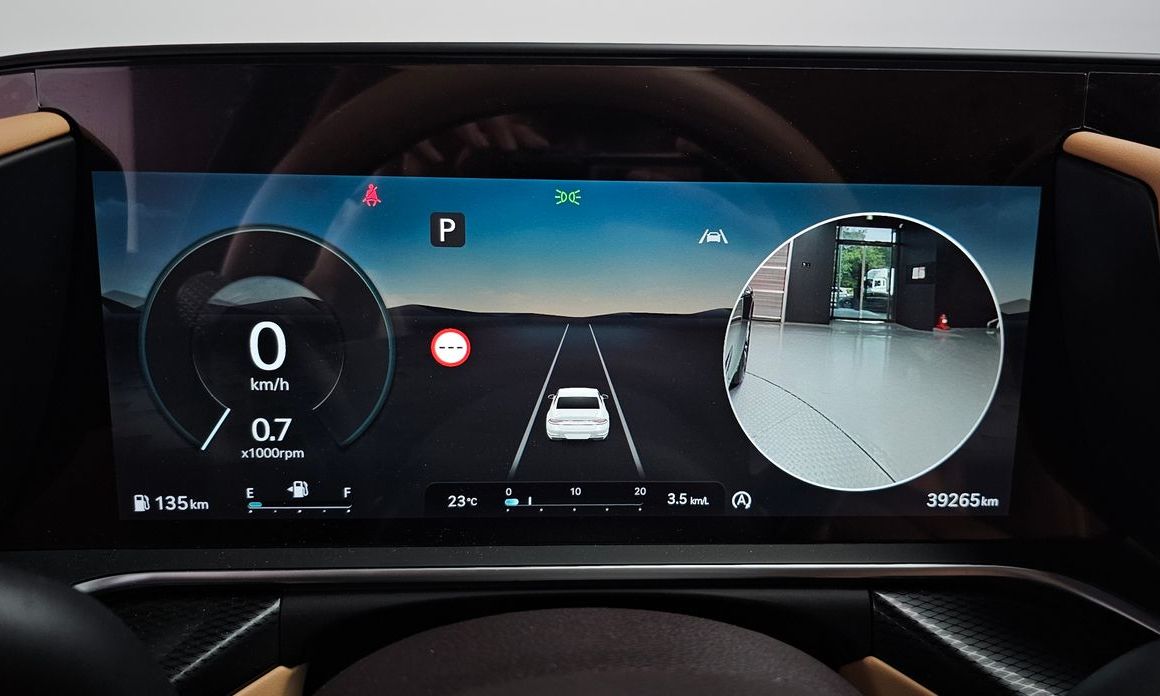 Genesis G90 2023