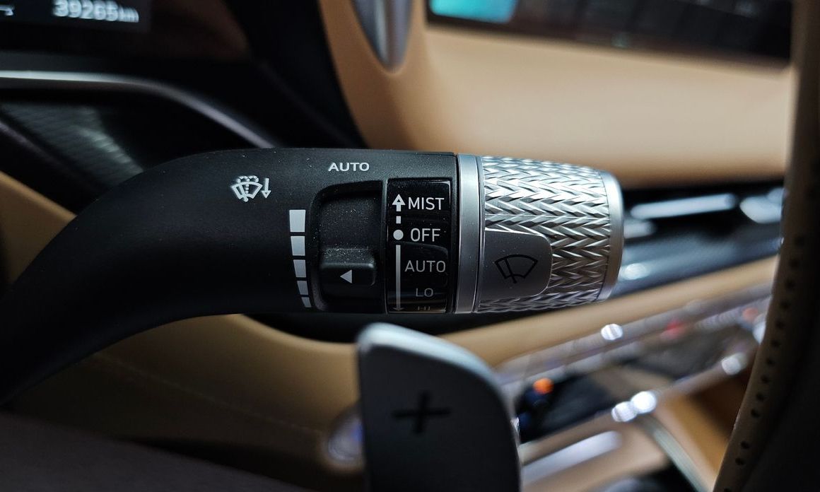 Genesis G90 2023