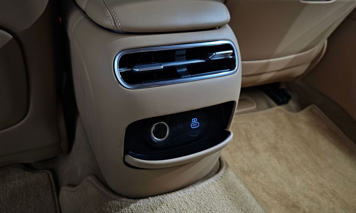 Genesis G90 2023