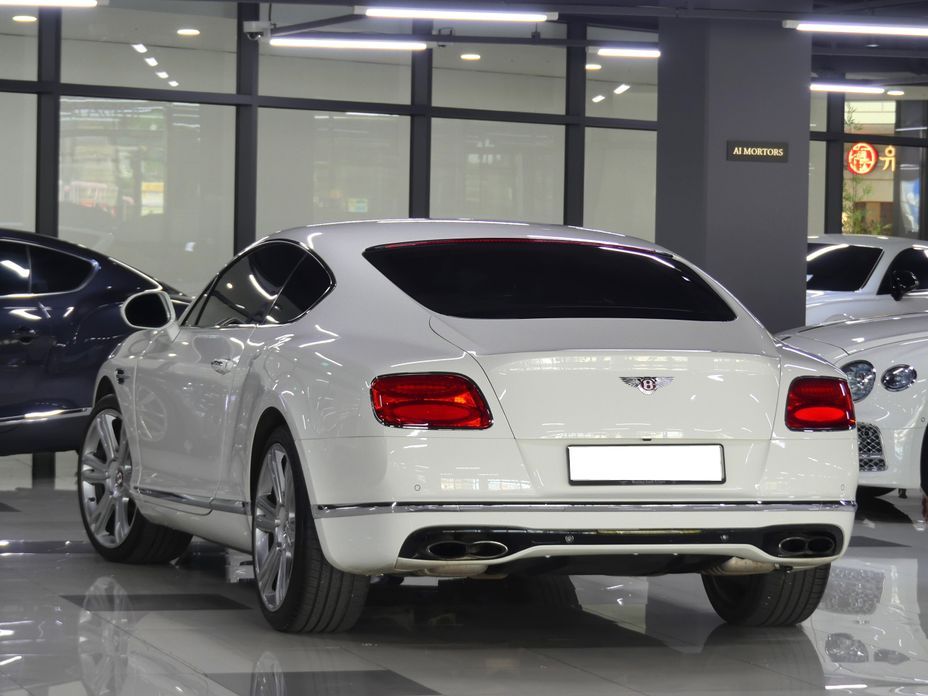 Bentley Continental 2016