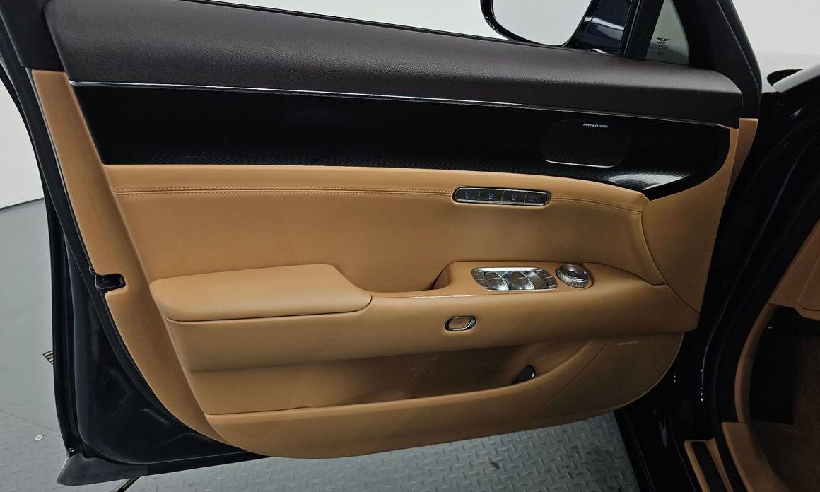 Genesis G90 2023