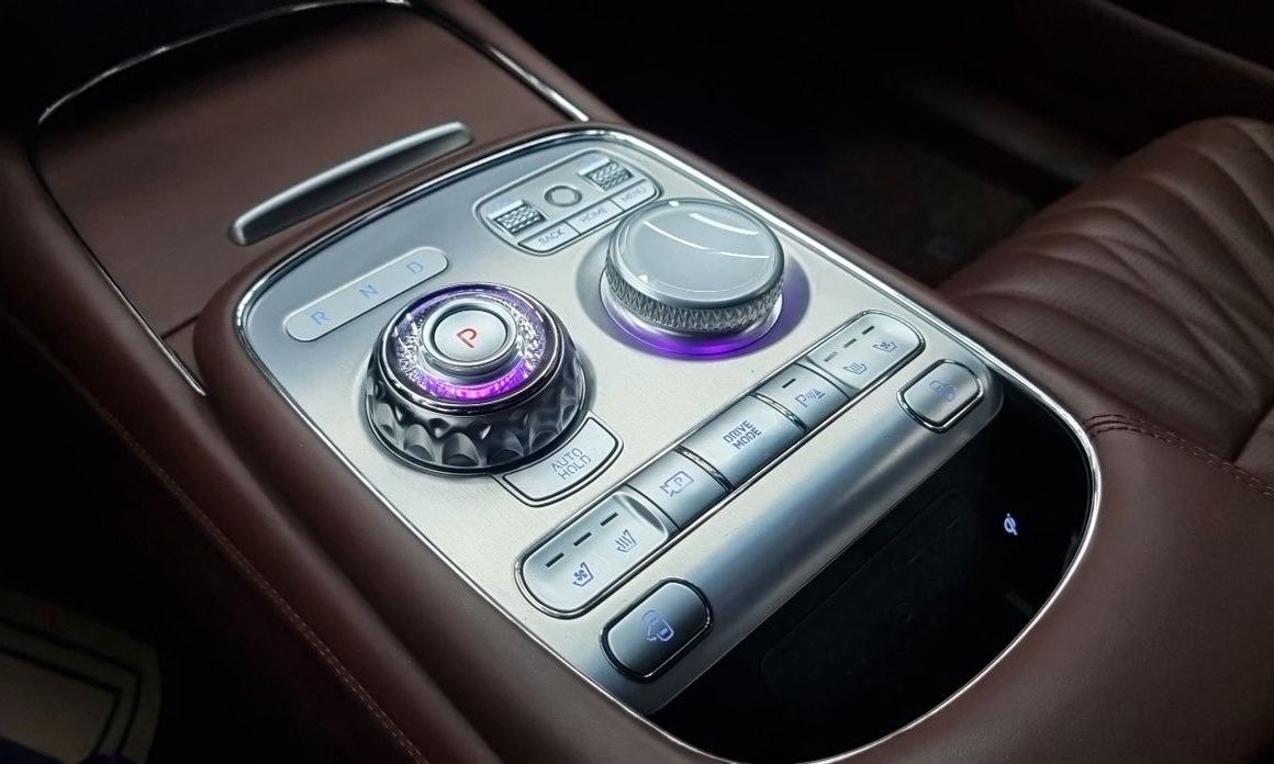 Genesis G90 2023