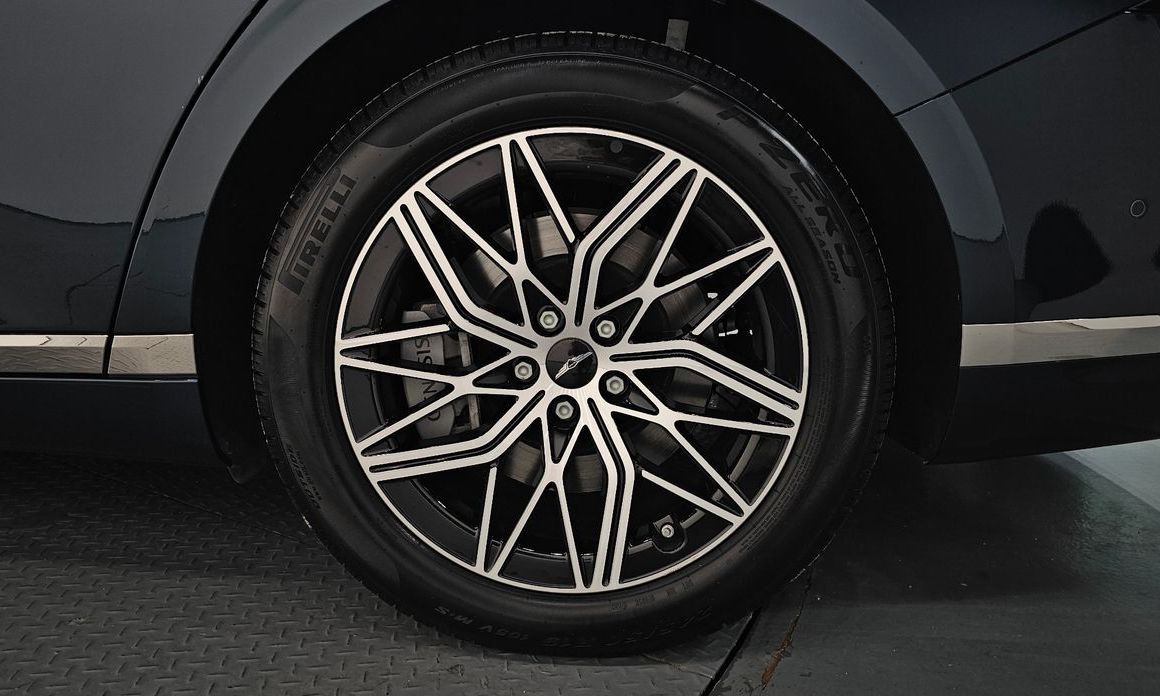 Genesis G90 2023