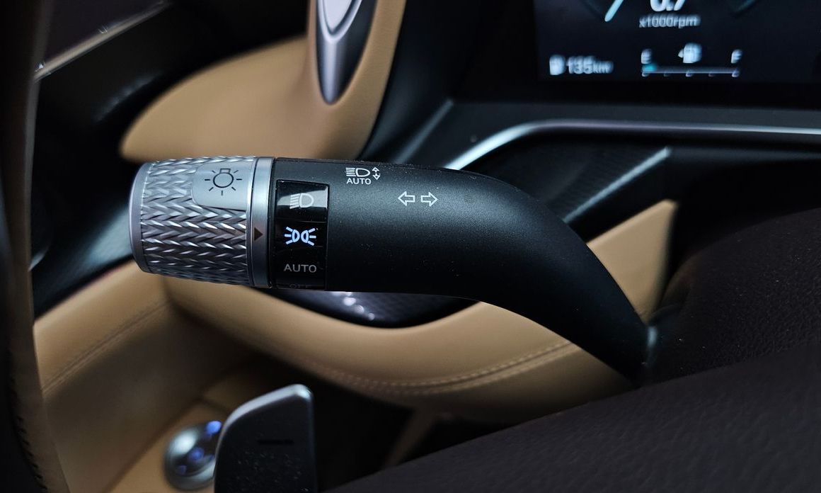 Genesis G90 2023