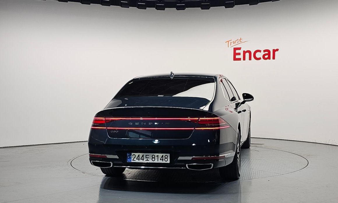 Genesis G90 2023