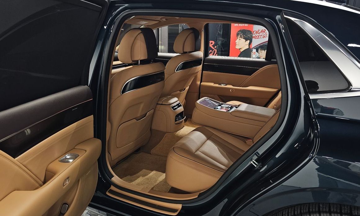Genesis G90 2023