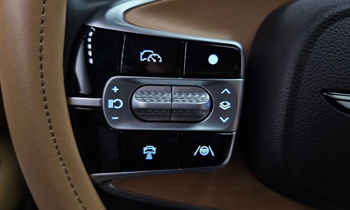 Genesis G90 2023