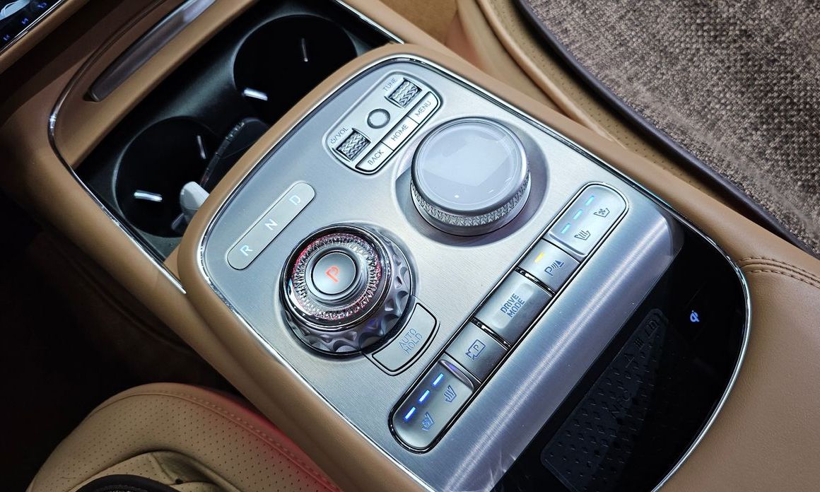 Genesis G90 2023