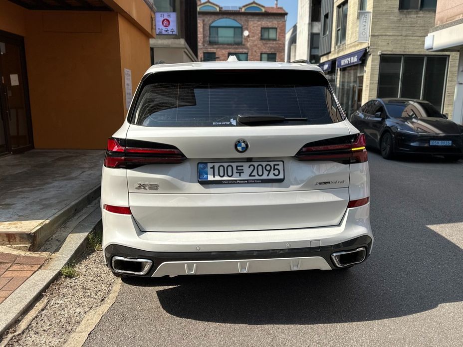 BMW X5 2025