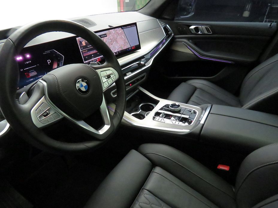 BMW X7 2025