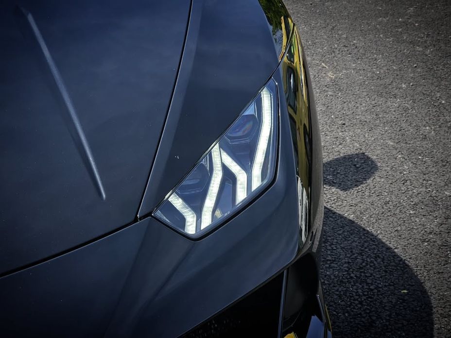 Lamborghini Huracan 2021