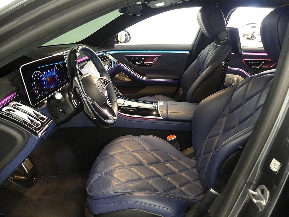 Mercedes-Benz S-Class 2024