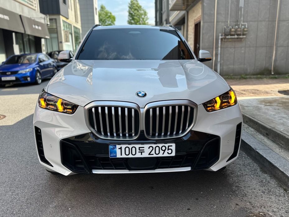 BMW X5 2025