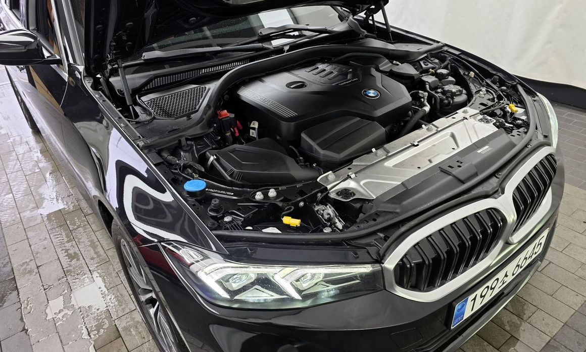 BMW 3-Series 2024