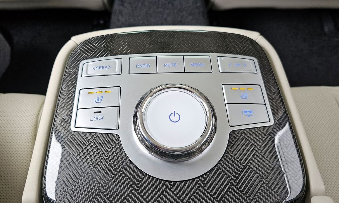 Genesis G80 2024