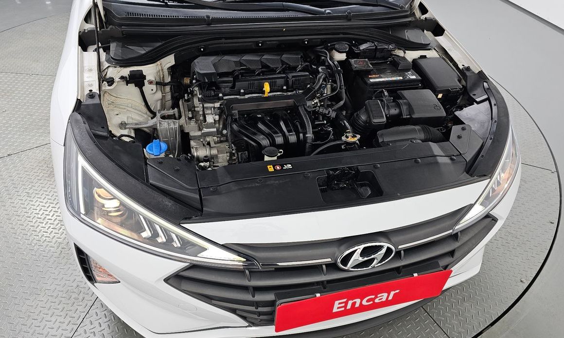Hyundai AVANTE 2019