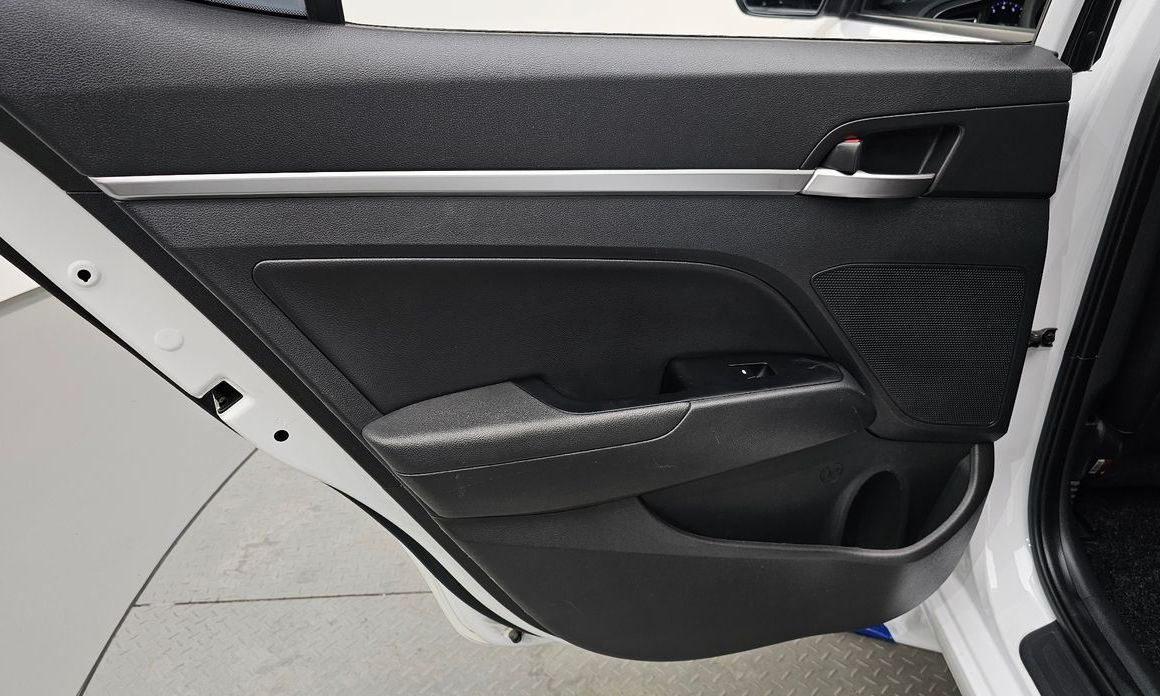 Hyundai AVANTE 2019