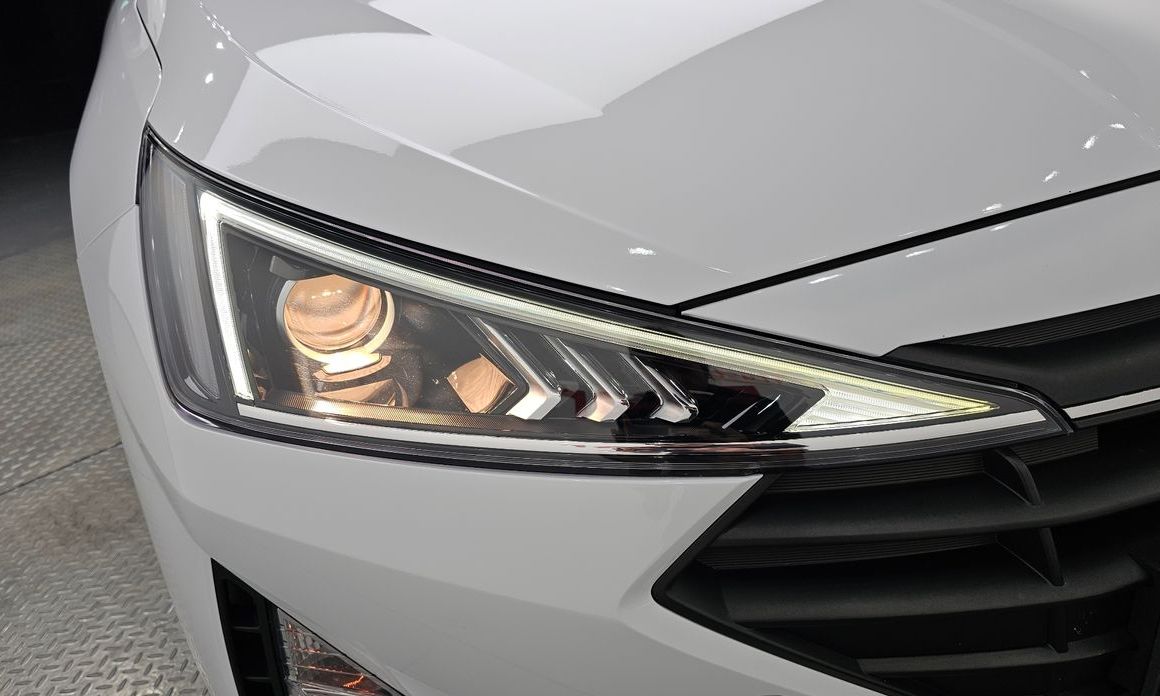 Hyundai AVANTE 2019