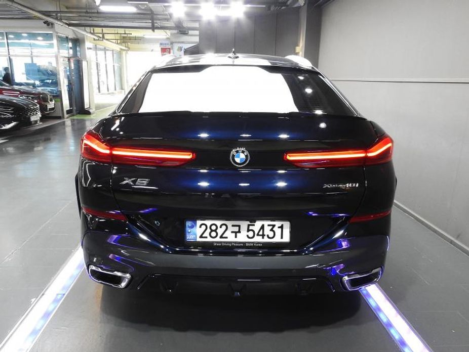 BMW X6 2023